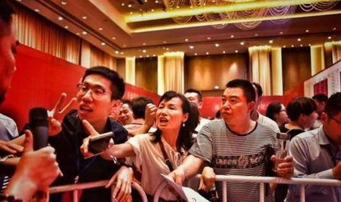 深圳买房大妈最新爆料新闻,揭秘楼市新动向与投资秘诀 第1张 深圳买房大妈最新爆料新闻,揭秘楼市新动向与投资秘诀 第1张